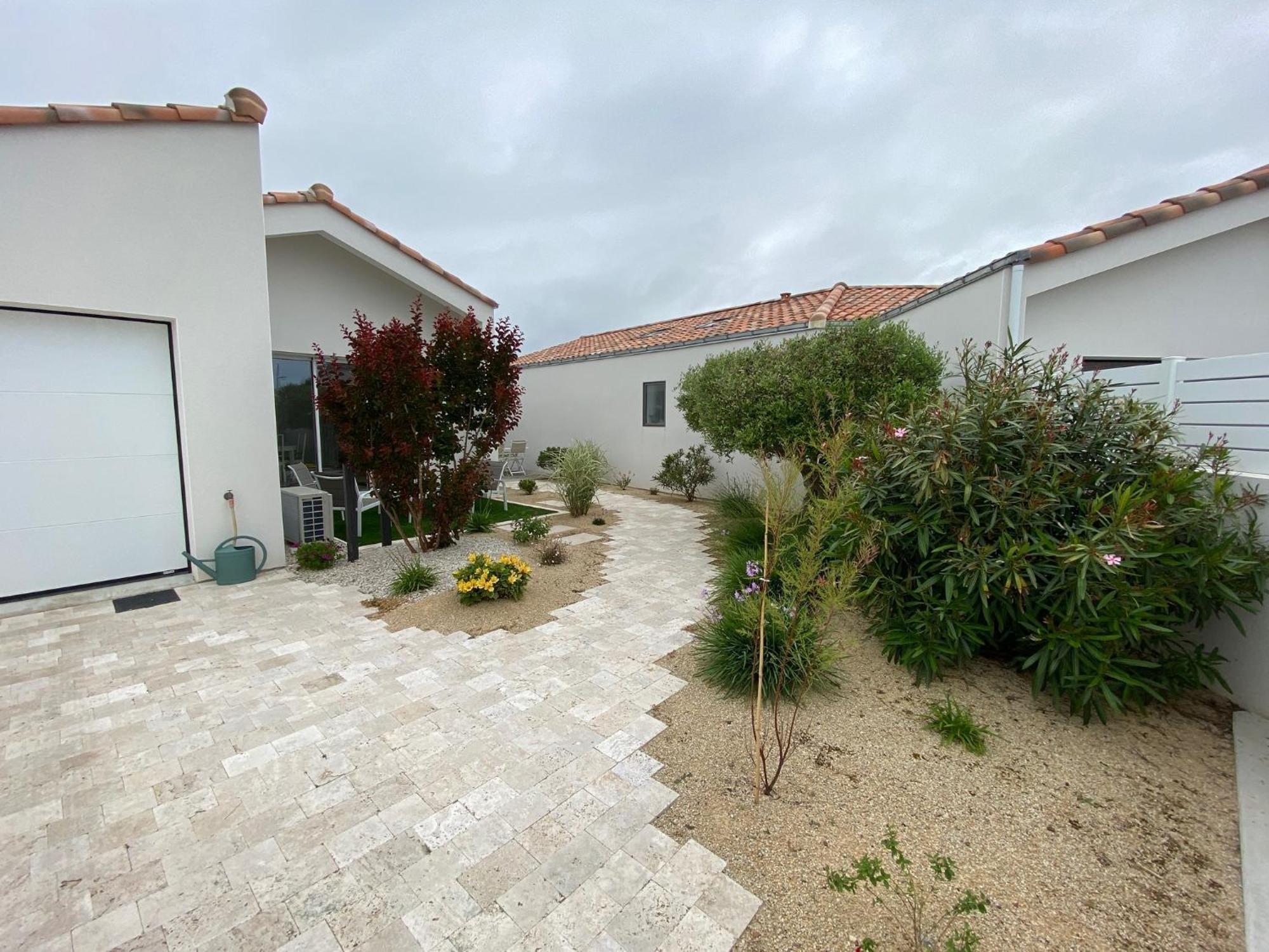Maison Neuve Zone Coulee Verte Menant A L'Ocean Saint Gilles Croix de vie Kültér fotó